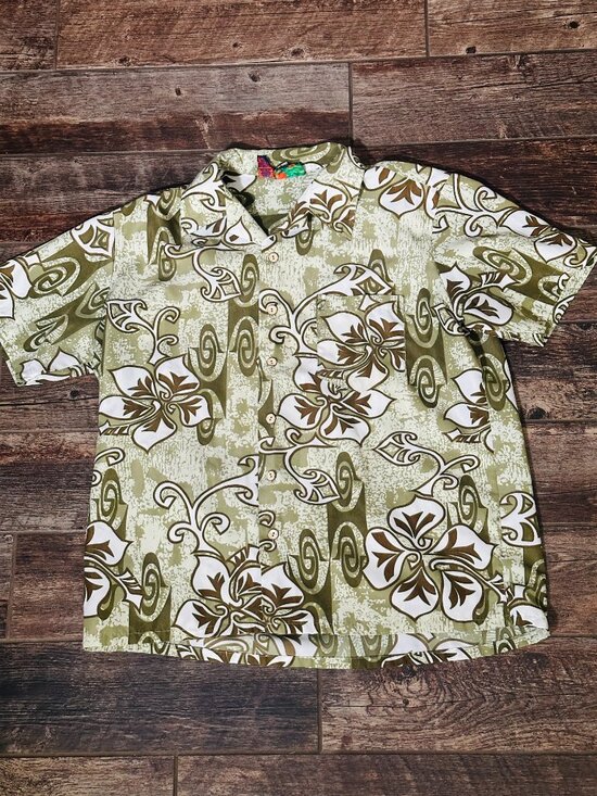 Roundy Bay Other - Men’s Roundy Bay Short Sleeve Polyester Hawaiian Shirt - Green Floral - L Large